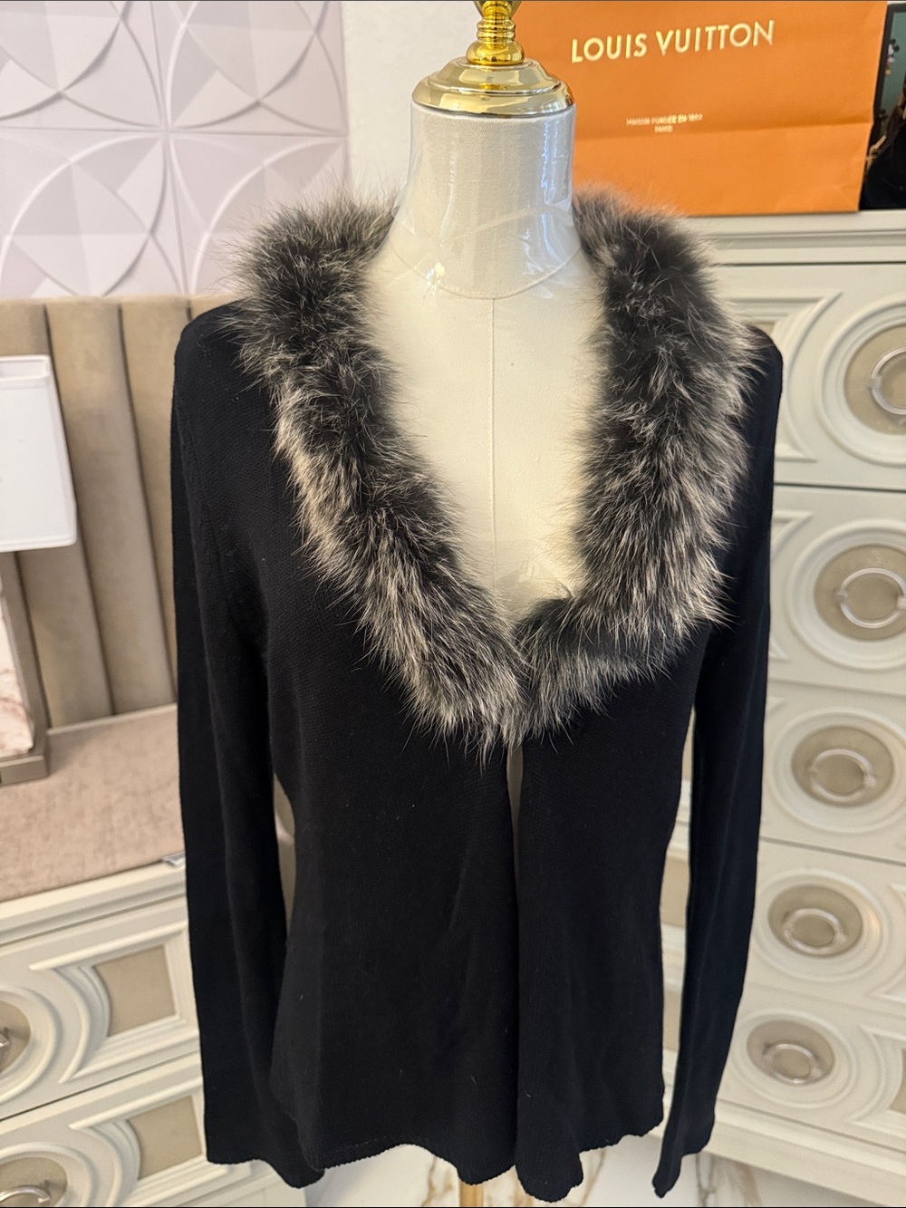 Fox fur collar silk and cashmere cardigan